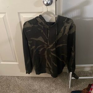 Zine black and green tie dye hoodie